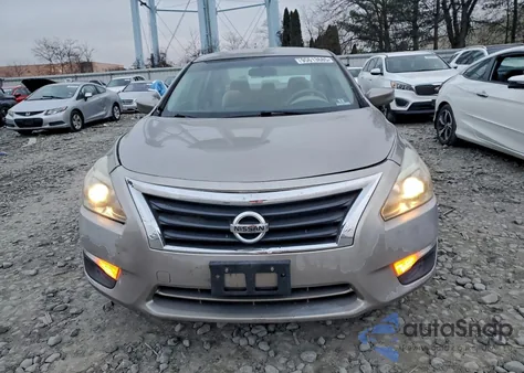 2013 Nissan Altima 2.5 z USA, uszkodzony, nr VIN 1N4AL3AP8DC289454